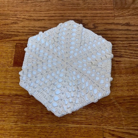 Two Boho Crochet Potholders - Picture 4 of 6